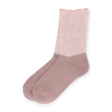 サーモンピンク