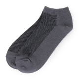 チャコールグレー