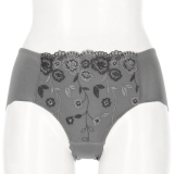 チャコールグレー