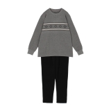 チャコールグレー