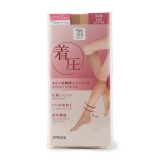 ヌーディベージュ