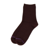 ダークブラウン