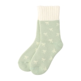 ライトグリーン