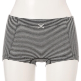 チャコールグレー