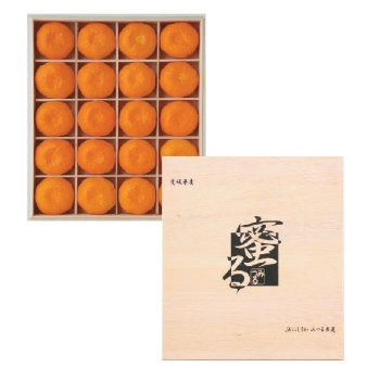 【お歳暮】愛媛県西宇和産「蜜るみかん（極み）」桐箱（２．５ｋｇ）