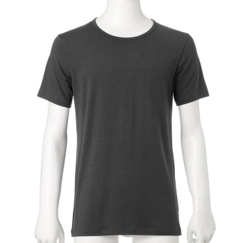 セブンプレミアムライフスタイル　ボディヒーター　ムレにくく暖かい　紳士　半袖丸首シャツ