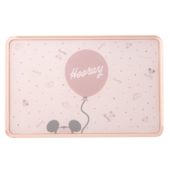 ディズニー１００周年　カッティングボード　レッド