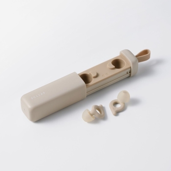 エレコム　Ｅａｒｐｌｕｇ　ベージュ