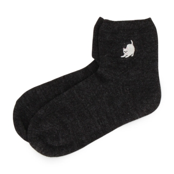 いつもの肌着　ゆったり　遠赤外線　刺繍クルー丈ソックス