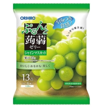 ぷるんと蒟蒻ゼリー　パウチ　シャインマスカット