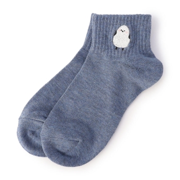 女児　シマエナガ刺繍　ショート丈ソックス