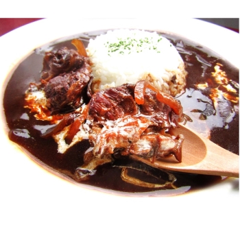 【高知・香川お取り寄せ】しゃぶ亭まる　オリーブ牛入とろけるビーフシチュー　５食セット