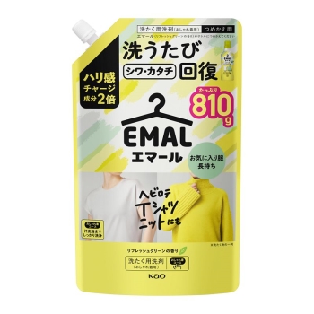 花王　エマール　リフレッシュグリーンの香り　つめかえ用　８１０ｇ