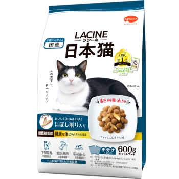 ■　ラシーネ　日本猫　にぼし削り入り　６００ｇ