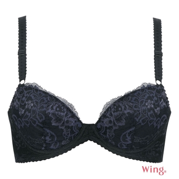 すっきりととのえて、なめらかなシルエット　３／４カップブラ