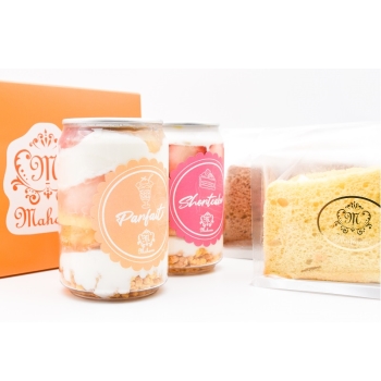 パティスリー魔法庵  ケーキ缶２種と生クリームモフォン２種のセット