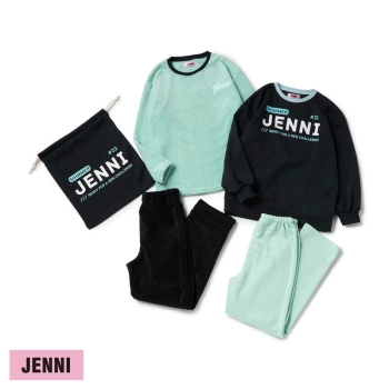 福袋　女児　ＪＥＮＮＩ　ルームウェア２着セット（ブランドロゴ入りバッグ付）